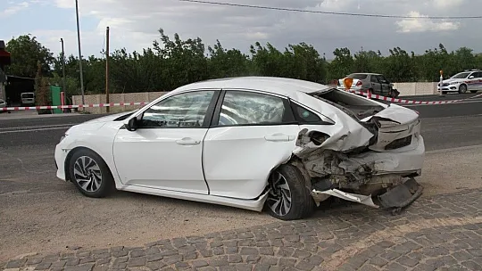 Zincirleme trafik kazası: 3 yaralı
