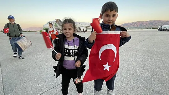 Ahıska Türklerinden oluşan altıncı kafile de Elazığ'a geldi