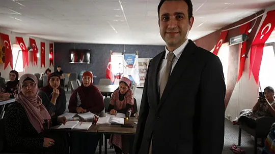 Ahıska Türkü kadınlar ana dillerini Türkiye'de öğrenme imkanı buldu