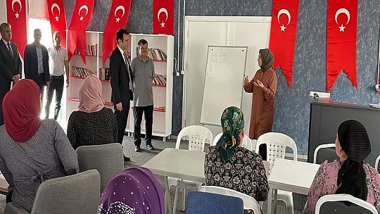Ahıska Türkü kadınlar ana dillerini Türkiye'de öğrenme imkanı buldu