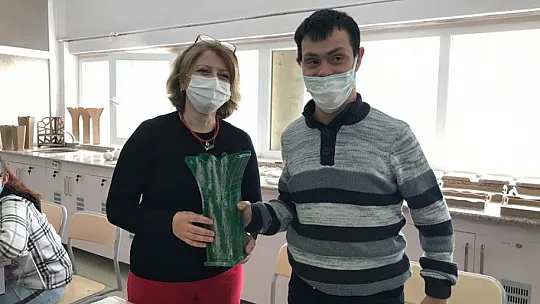 Elazığ Halk Eğitim Merkezinden anlamlı kurs