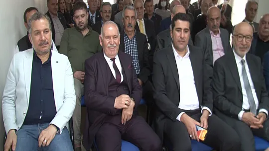 Elazığ İyi Parti'de bayramlaşma töreni