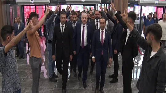 Elazığ MHP'de İl İstişare Toplantısına yoğun katılım