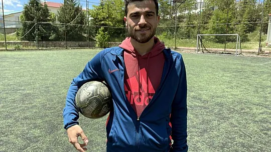 İşitme engelli milli sporcu geleceğin sporcularını yetiştiriyor