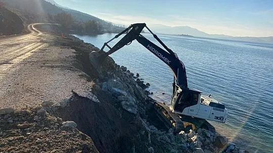 Elazığ İl Özel İdaresi çalışmalarını sürdürüyor