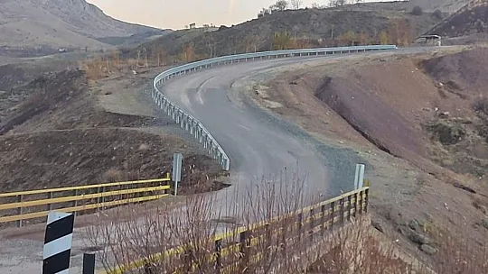 Elazığ İl Özel İdaresi çalışmalarını sürdürüyor