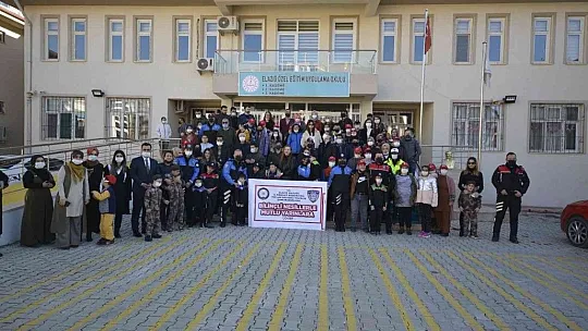 Elazığ polisi özel ve engelli çocuklarla bir araya geldi