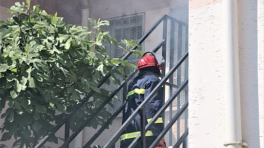 Nefes kesen deprem ve yangın tatbikatı