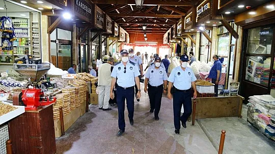 Elazığ zabıtasından bayram öncesi yoğun denetim