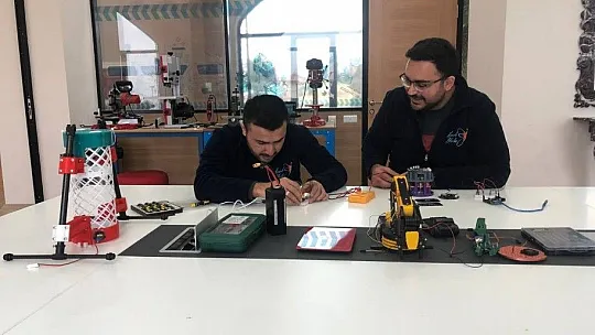 Elazığlı gençlerden önemli başarı!