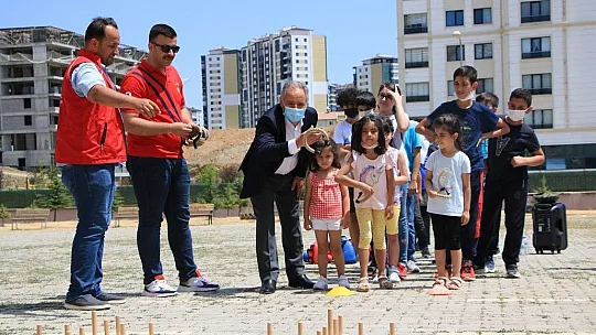 Elazığlı öğrenciler doyasıya eğlendi