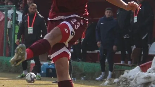Elazığspor'da kritik maç öncesi sol bek sıkıntısı
