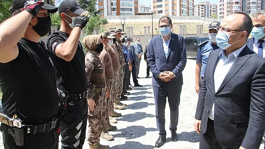 Emniyet Genel Müdürü Aktaş: 120 bini aşkın ekip ve 226 bin 500 personelle sahadayız