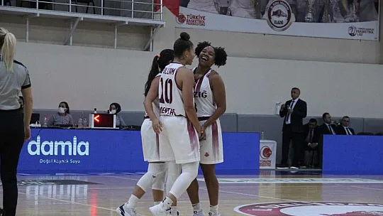 Elazığ İl Özel İdare, ikinci maçta da PAOK'u 80-76 mağlup etti
