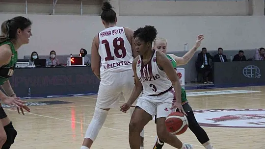 Elazığ İl Özel İdare, Macaristan ekibi Uni Györ'ü 74-67 mağlup etti