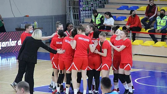 Elazığ İl Özel İdare Ukrayna ekibi BC Prometey'e 78-66 mağlup oldu