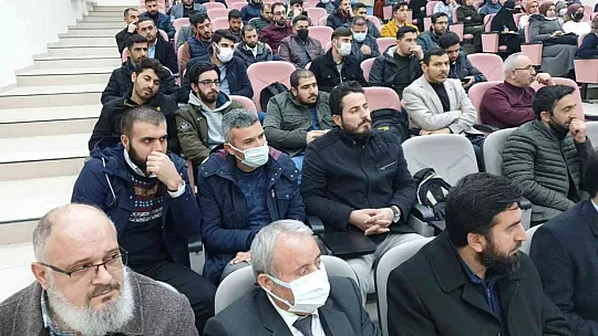 Akademik buluşmalar programına yoğun ilgi