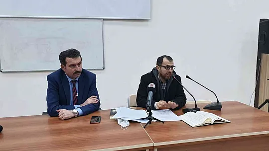 Akademik buluşmalar programına yoğun ilgi