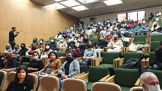 Fırat Üniversitesi'nde 'Kadına Yönelik Şiddetle Mücadele' konuşuldu