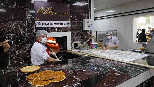 Kampüsün içine fırın açıldı