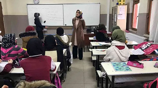 Rukiye Öğretmen'in büyük azmi!