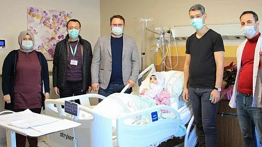 Guatr hastası iki kız kardeş Şehir Hastanesinde sağlıklarına kavuştu