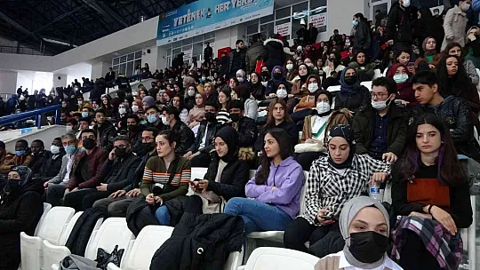 Güneydoğu Kariyer Fuarı Elazığ'da açıldı