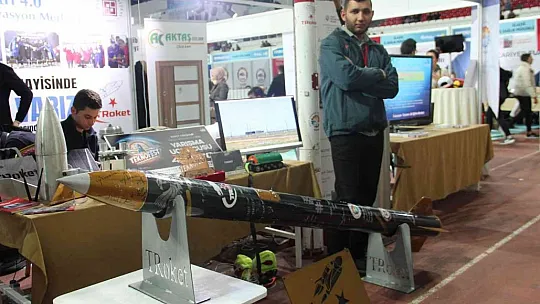 Güneydoğu Kariyer Fuarı'na yoğun ilgi