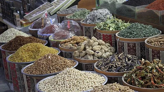 Gurbetçiler Kapalı Çarşı esnafını yalnız bırakmadı