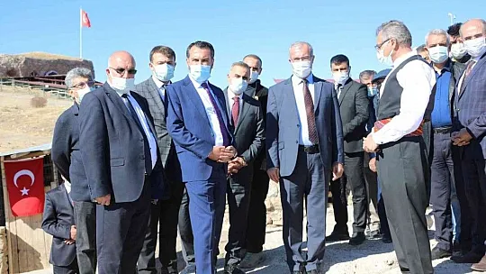 Harput Kalesinde zindan, kürsübaşı ve kutsal alan ziyarete açıldı