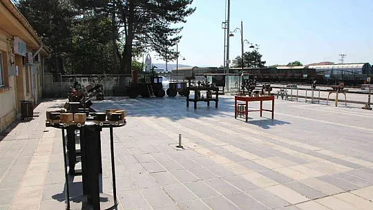 Herkes için atık, onun için sanat eseri