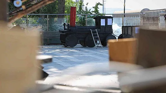 Herkes için atık, onun için sanat eseri