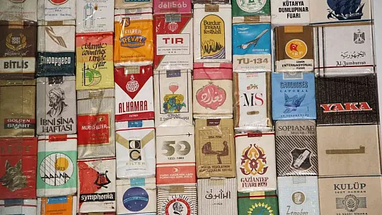 'İçmiyorum, sigaraları hapsediyorum'