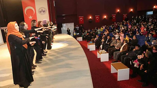 İlkbahar çocuk şenliği Elazığlılardan yoğun ilgi gördü