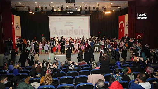 İlkbahar çocuk şenliği Elazığlılardan yoğun ilgi gördü