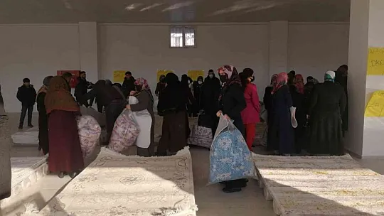Eksi 4 derecede indirim kuyruğu