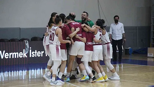 Elazığ'ın Perileri bu sezonki ilk galibiyetini aldı