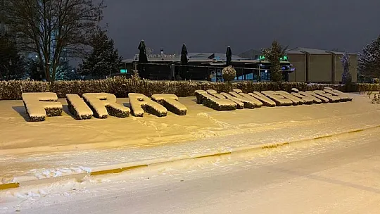 Fırat Üniversitesi'nden kartpostallık kareler