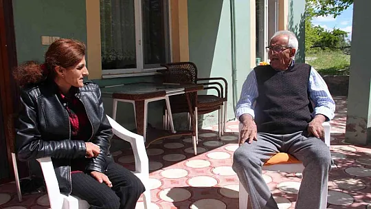 Rakipsiz kadın muhtar, 18 yıldır görevinin başında