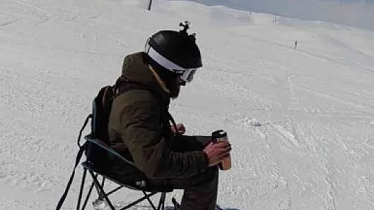 Fenomen kayakçıdan yeni bir etkileşim