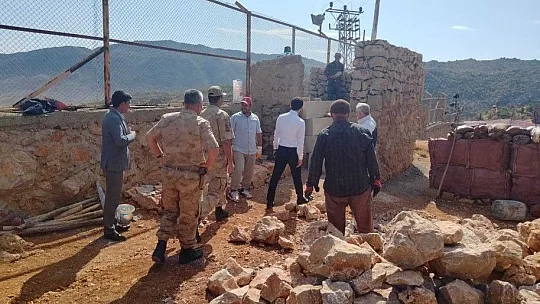 Arıcak Kaymakamı Şan, yol yapım çalışmalarını inceledi