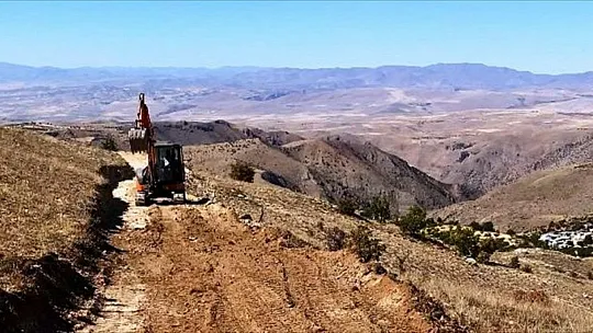 Keban Göldere Köyüne Güneş Enerjisi Üretim Sistemi Kuruluyor