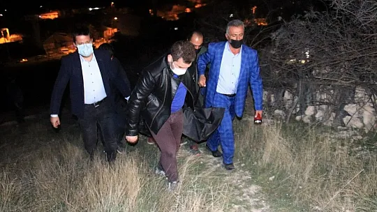 Kız arkadaşını 10 bıçak darbesiyle öldürmüştü, o zanlı hakim karşısına çıktı