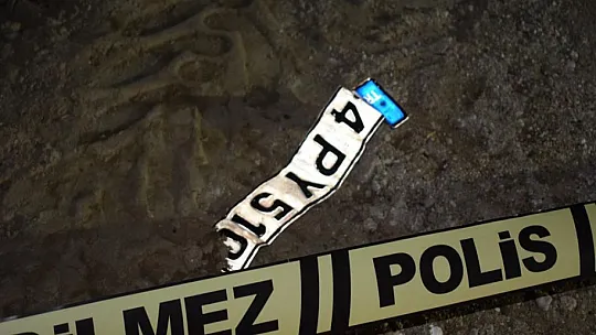 24 yaşındaki genç yol kenarında ölü bulundu