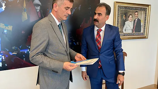 Milletvekili Aday Adayı Ercan Elazığ'ın sorunlarını İYİ Parti Genel Merkezi'ne sundu