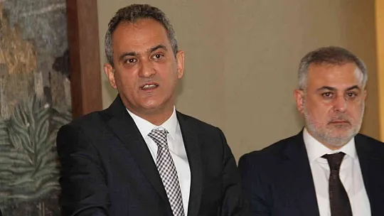 Bakan Özer müjdeyi verdi