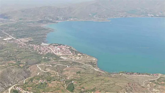 Şirin ilçemiz Sivrice, yerli ve yabancı misafirlerini bekliyor