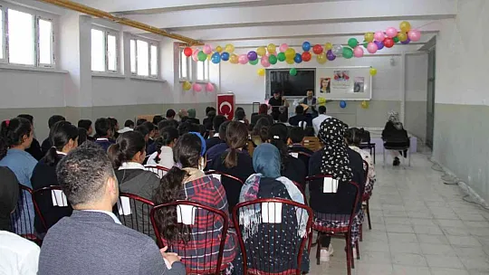Tuba müdür öğrencinin notuna duyarsız kalmadı
