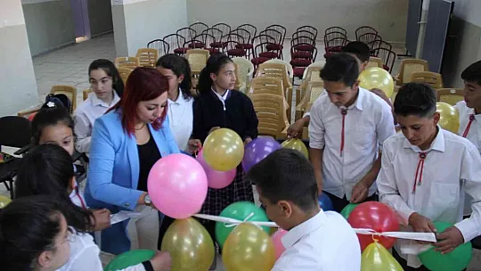 Tuba müdür öğrencinin notuna duyarsız kalmadı