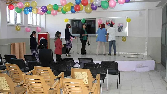 Tuba müdür öğrencinin notuna duyarsız kalmadı